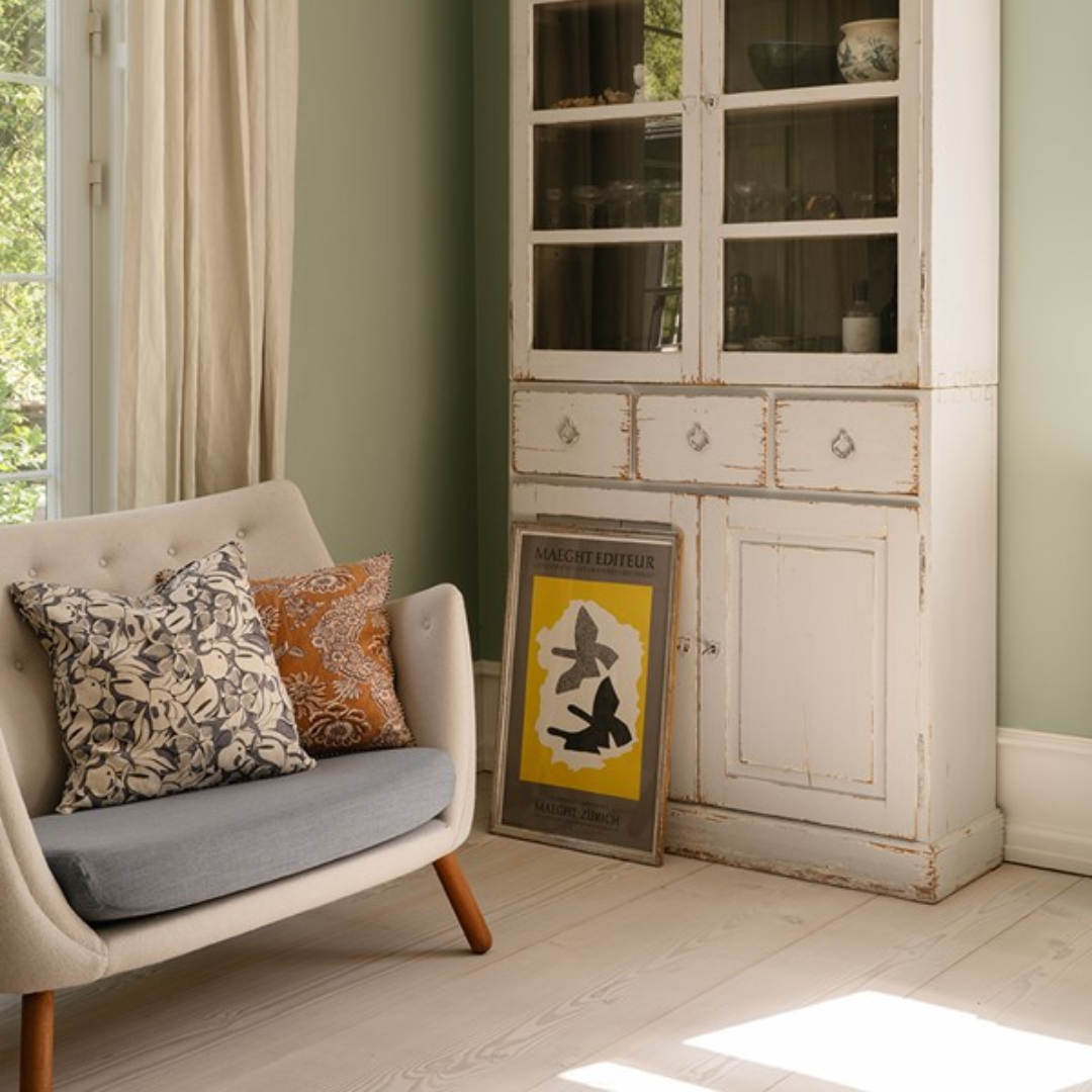 Poet Sofa